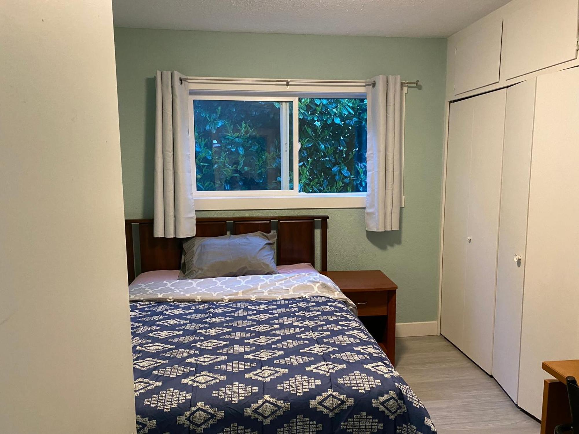 Hudson Homes Bnb Saanich Exterior photo